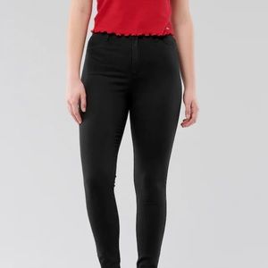 Hollister High Rise Jeggings